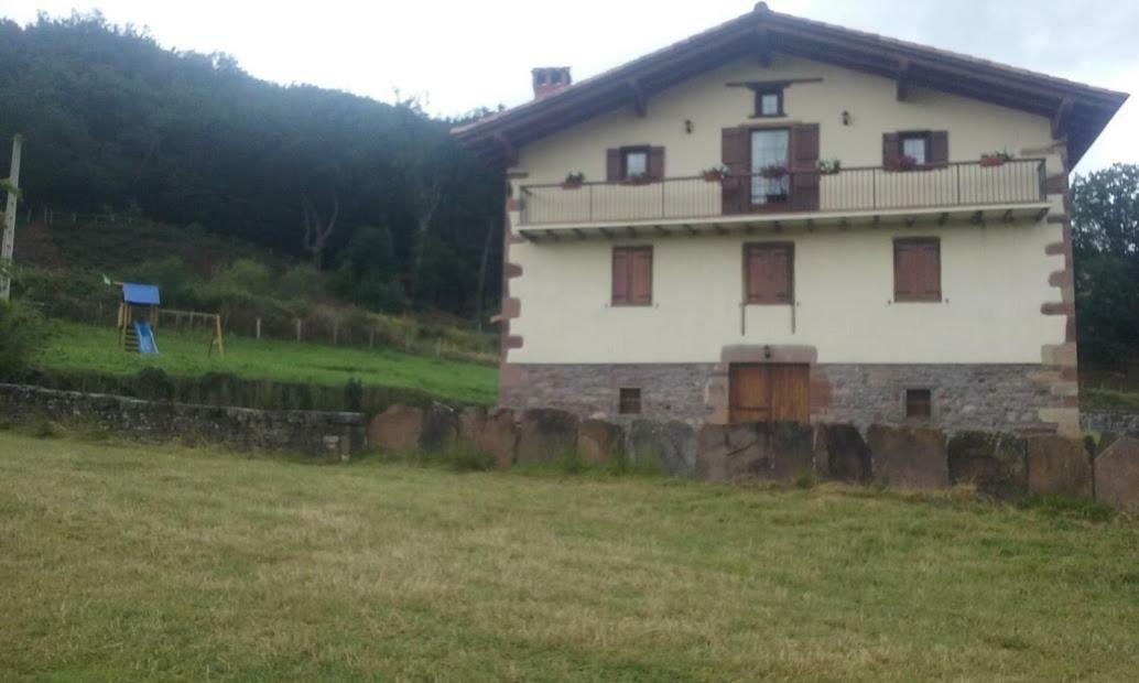 Casa Rural Lakoizketa Legasa Exteriör bild
