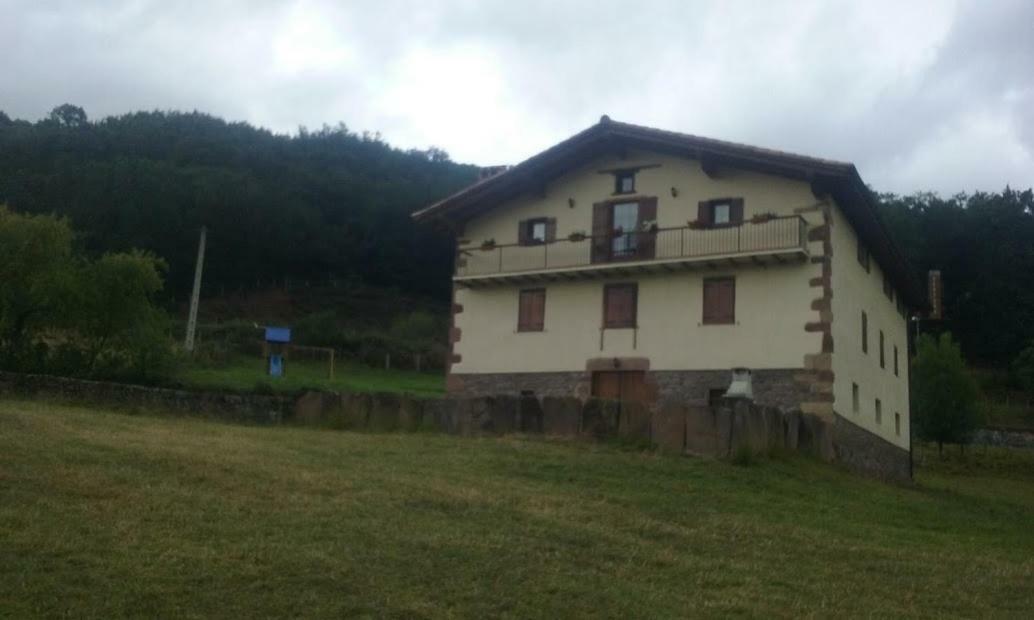 Casa Rural Lakoizketa Legasa Exteriör bild