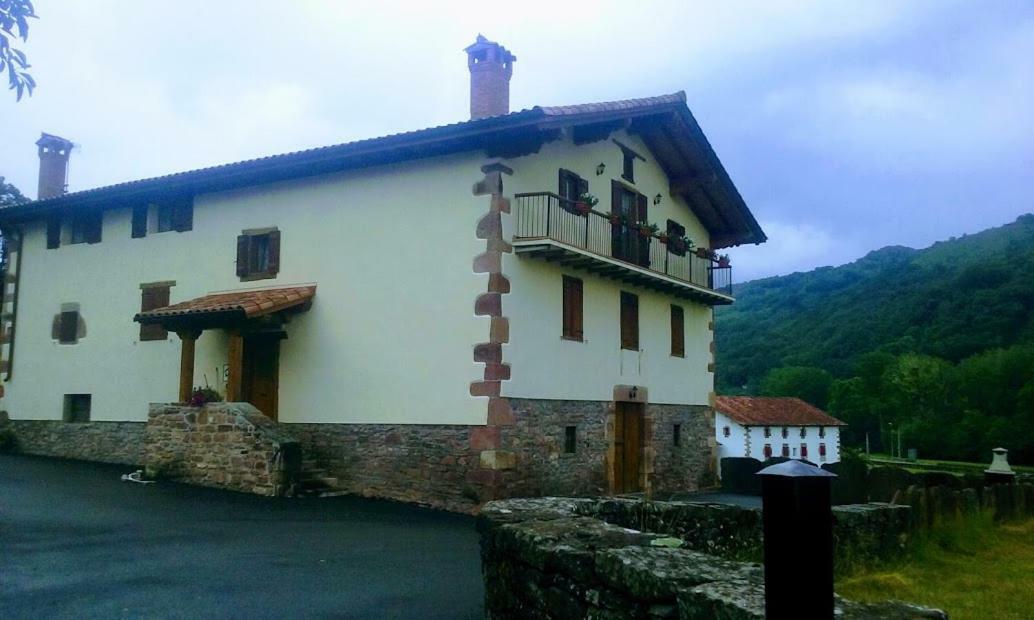 Casa Rural Lakoizketa Legasa Exteriör bild