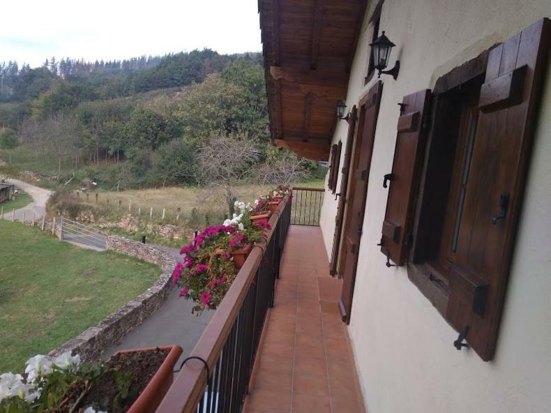 Casa Rural Lakoizketa Legasa Exteriör bild